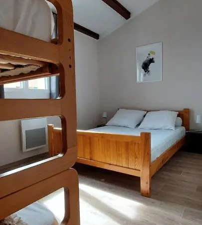 Le Duplex 4 Pers - 10 Min Des Plages شقة